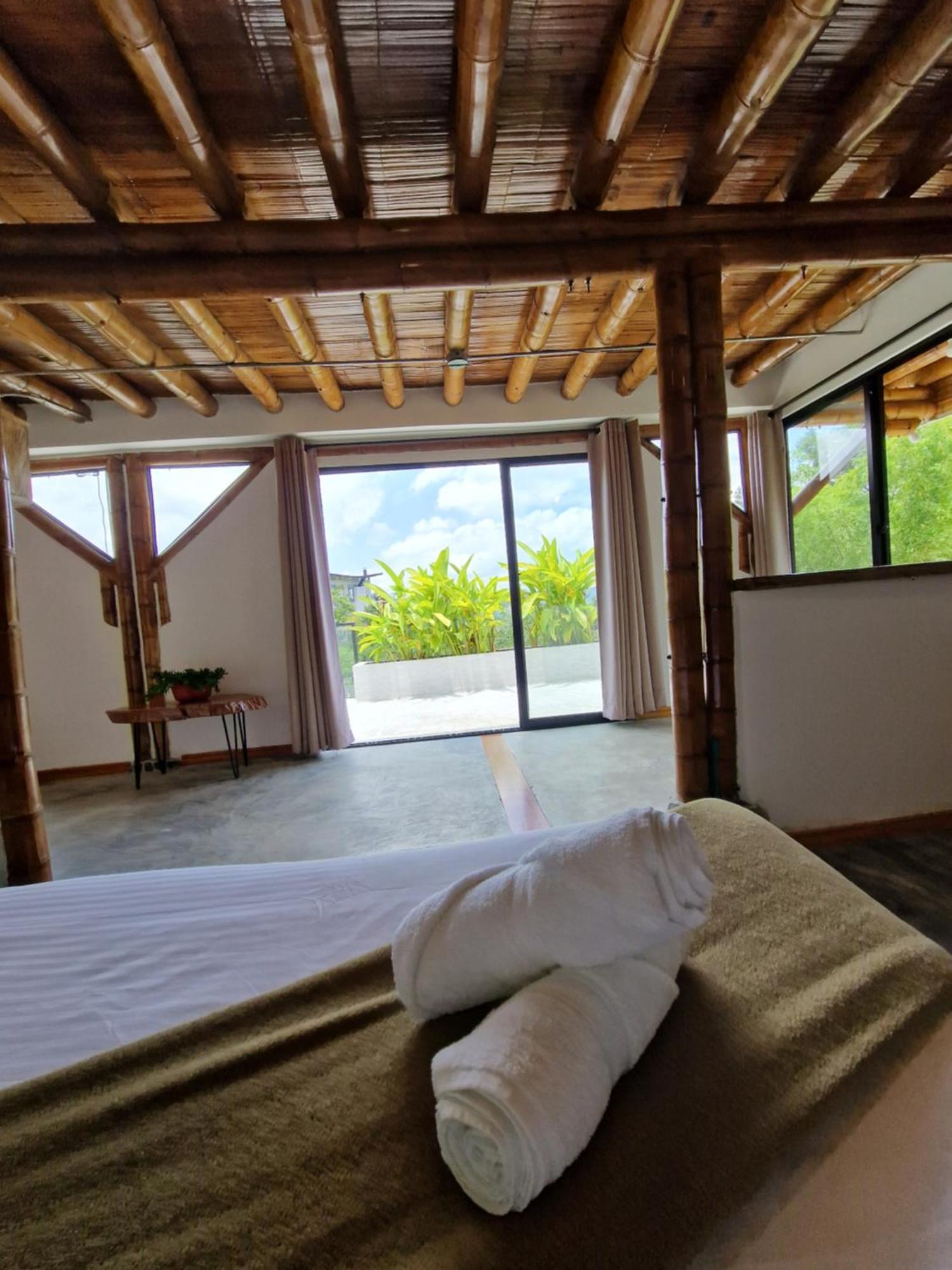 Bhutan Filandia Guest House Bagian luar foto