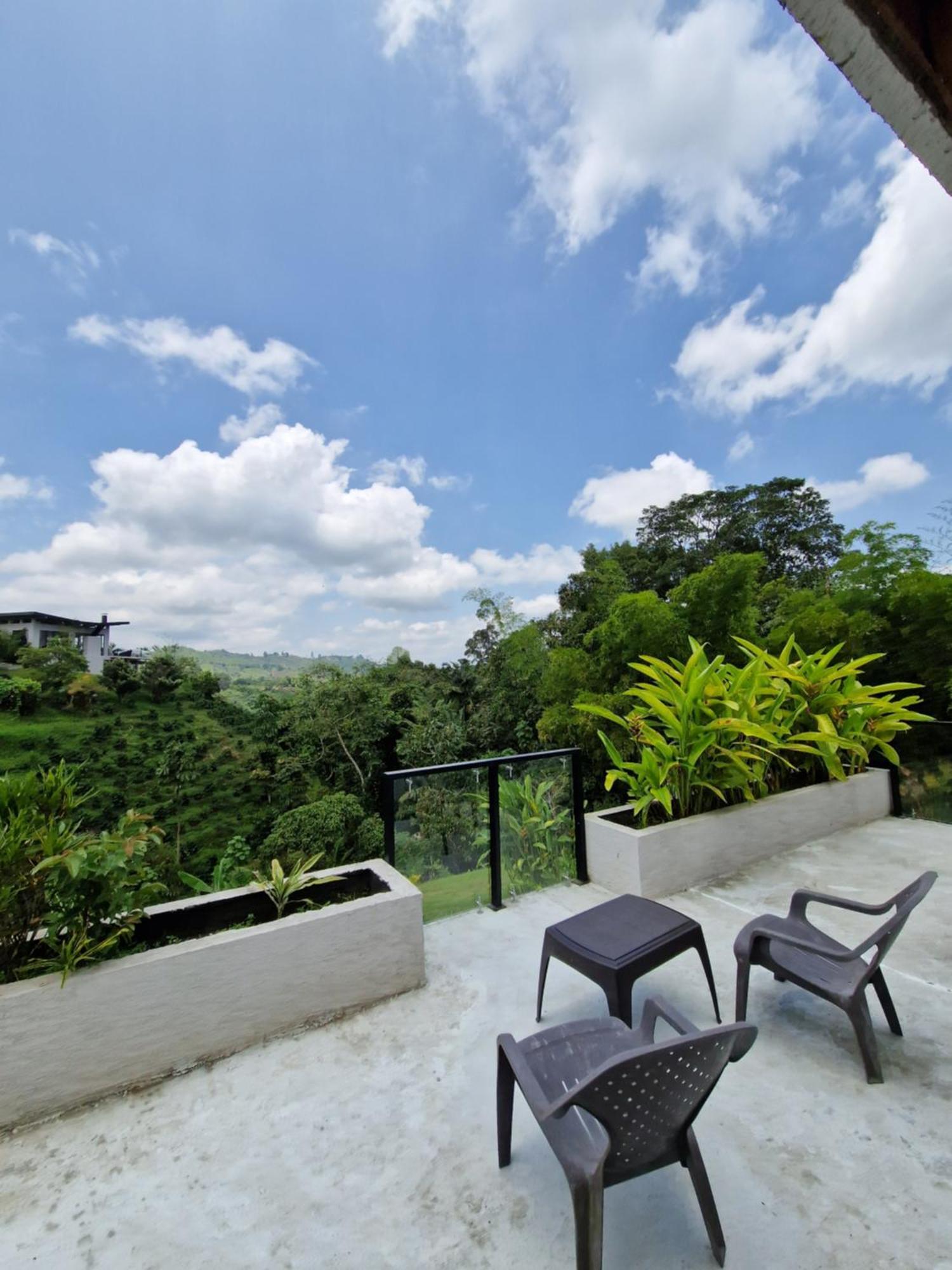 Bhutan Filandia Guest House Bagian luar foto