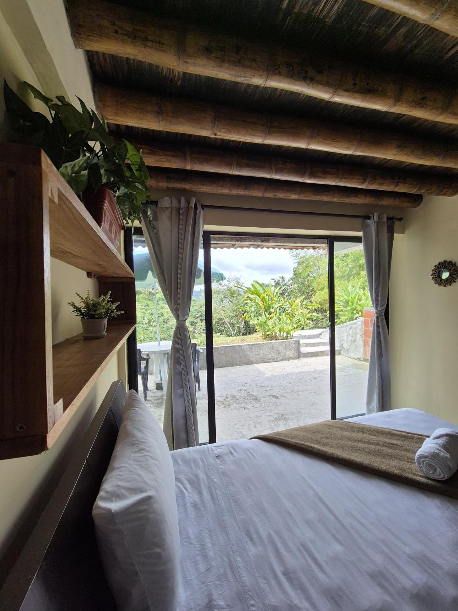 Bhutan Filandia Guest House Bagian luar foto